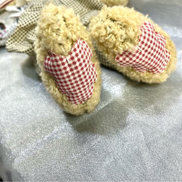 MITCHELL COMPANY TJ COLLECTION Vintage Plush Bunny Shelf Sitter with Straw Hat - Picture 5 of 8